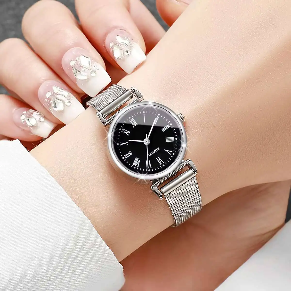 1/2 Buah Jam Tangan Wanita Mod - Stainless Mesh Band ulasan dan harga